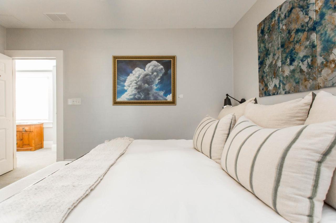 Hotel August Meyer At Southmoreland On The Plaza 3*